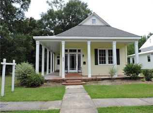 202 N Jefferson Ave, Covington, LA 70433