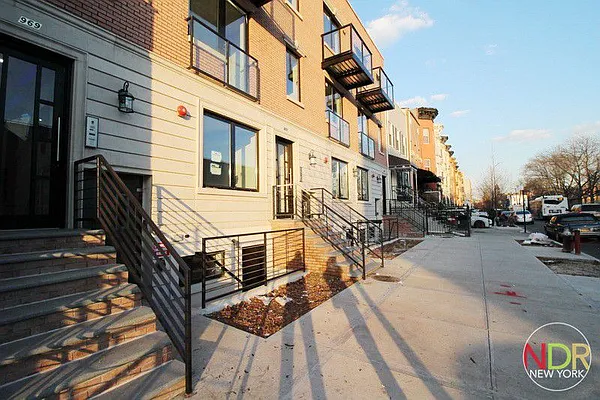 Rented by Next Door Realty NYC | media 9