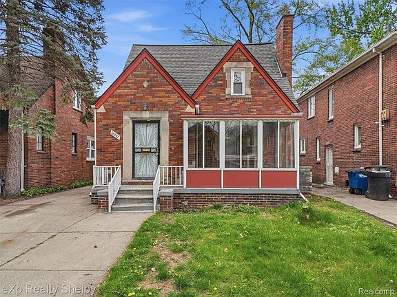 3rd image of 18441 Monica St