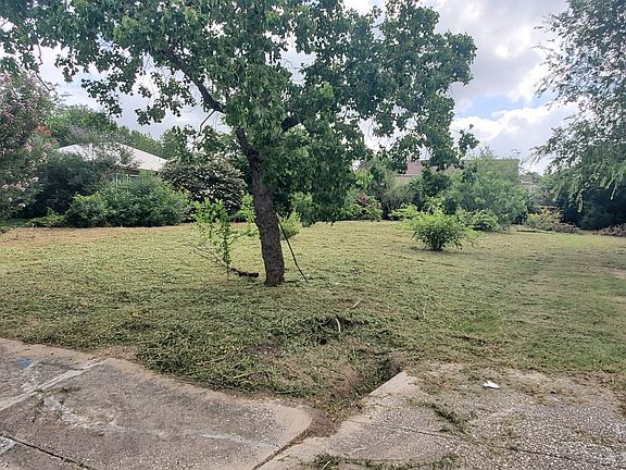 5th image of 5310 Howard LOT 43