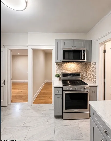 32 Edwin St — Photo 3