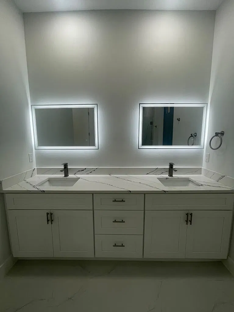 3 bed, 2100 sqft, $2,000 — Photo 2