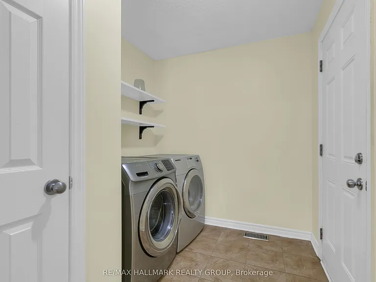 465 Paul Metivier Dr — Photo 13