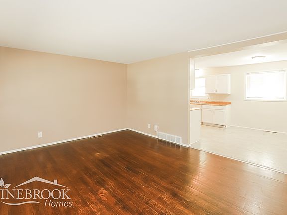 4th image of 8601 Winchester Ave
