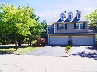 3 Gannett Ct, Wayne, NJ 07470