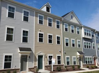 14325 Summit View Ln, Rockville, MD 20850