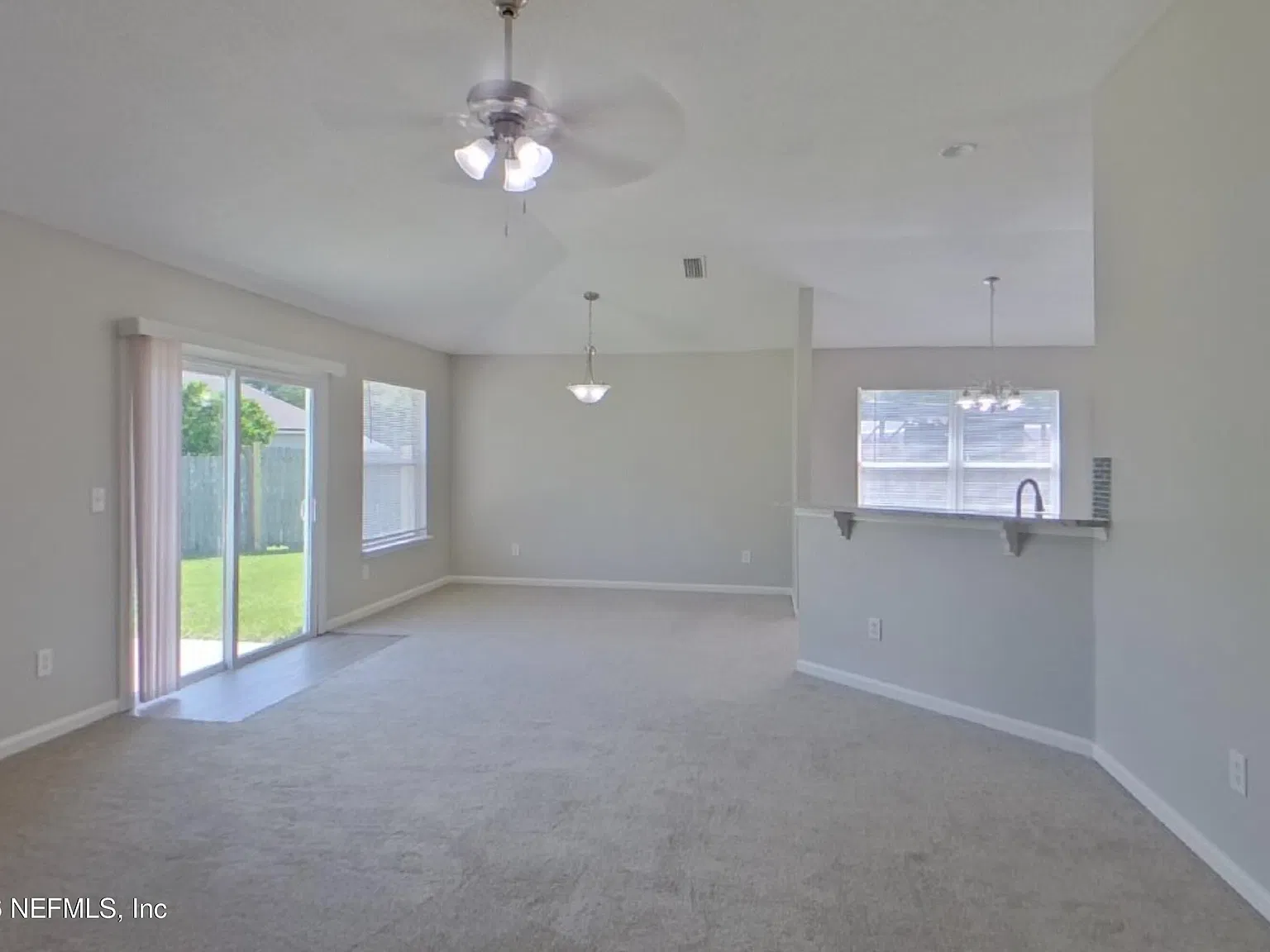 3 bed, 2.0 bath, 1503 sqft, $1,699 — Photo 4