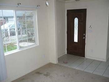 5th image of 2311 E Vail Ave