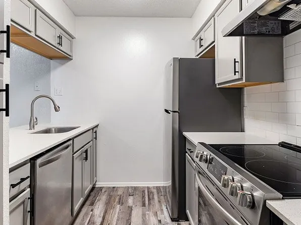 Hawke Apartment Homes