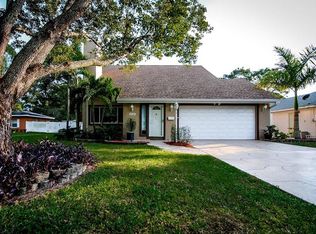 2030 Billmar Ln N, Saint Petersburg, FL 33714