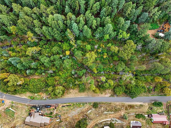 2nd image of 6055 Fourmile Canyon Dr