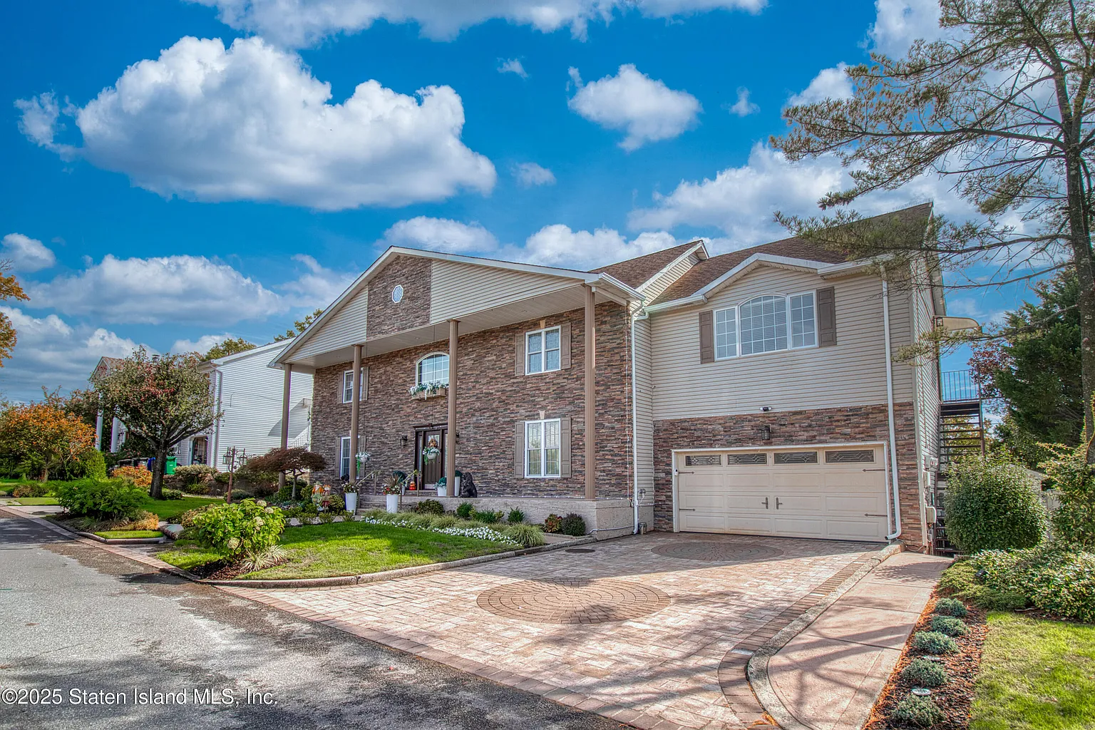 30 Woodvale Loop photo 1