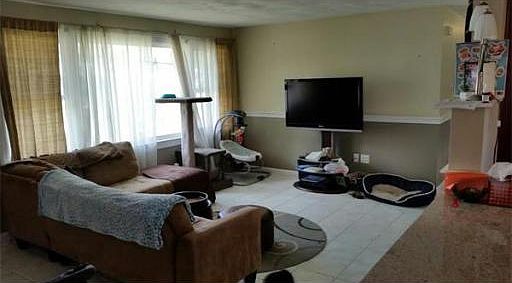 3rd image of 124 Annmarie Dr