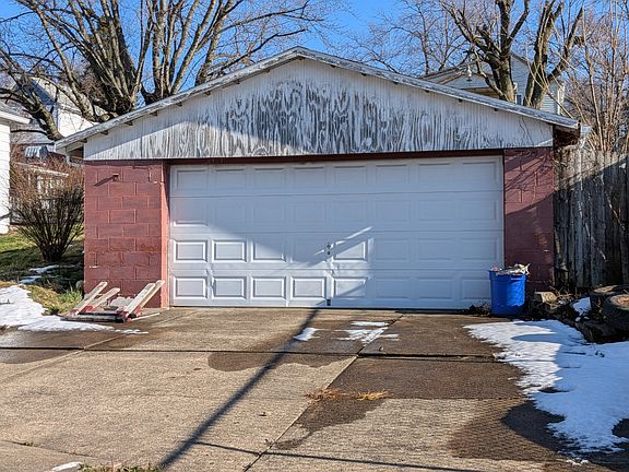2nd image of 330 Shady Ave