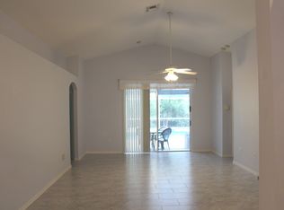 30851 Wooley Ct, Zephyrhills, FL 33543