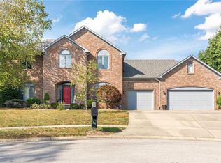 6045 White Ash Ct, Avon, IN