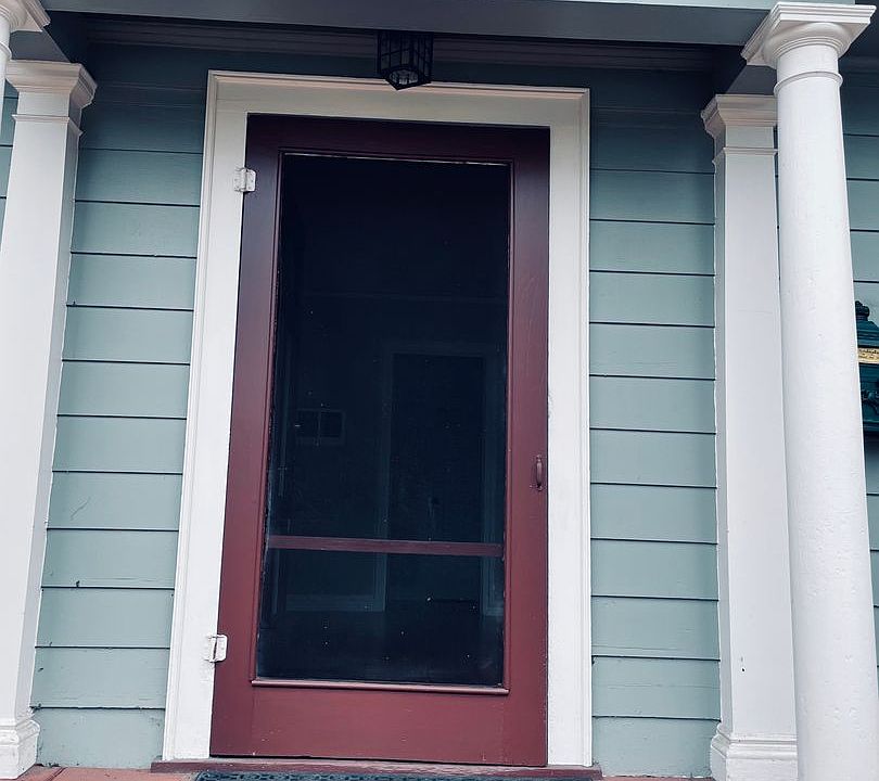 1st image of 1303 Laurel St #1305