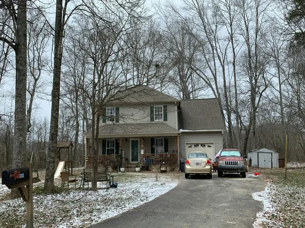 180 Echo Valley Dr, Cookeville, TN 38501