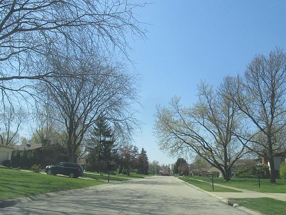 5th image of 9811 Shawnee Trl