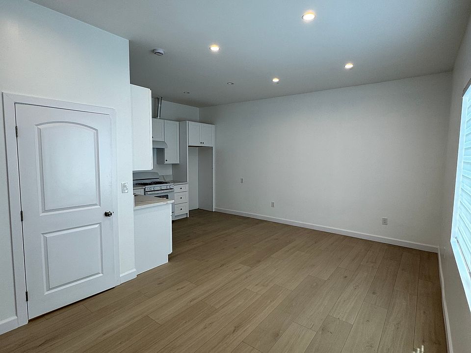 1st image of 7528 Security Ave