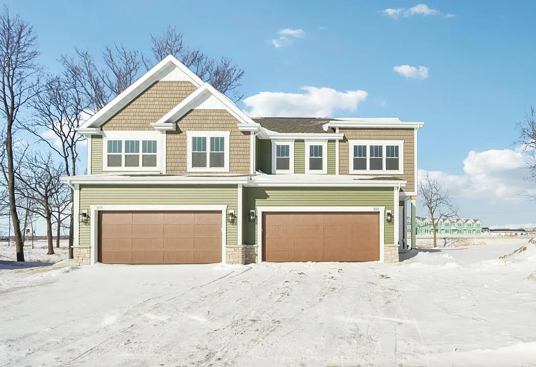 3173 Drumlin Ridge Drive photo 1