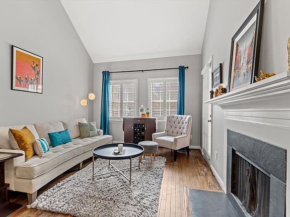 5th image of 620 S Columbus St