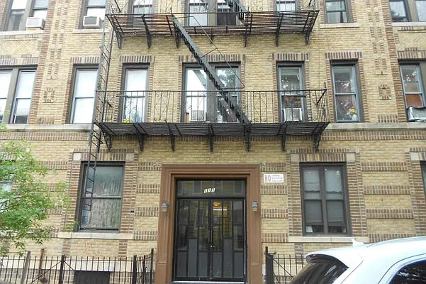 Rented by Corcoran | media 14