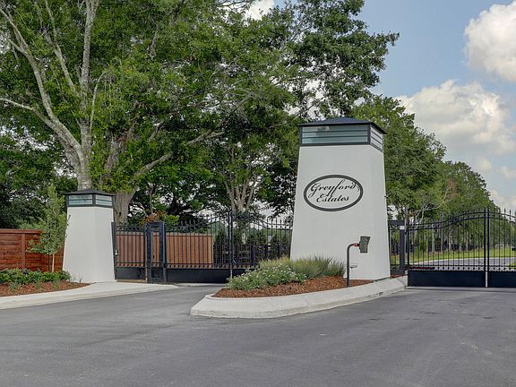 3rd image of 504 Greyford Dr