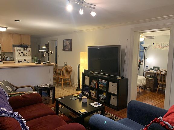 4th image of 1218 W Wrightwood Ave #G
