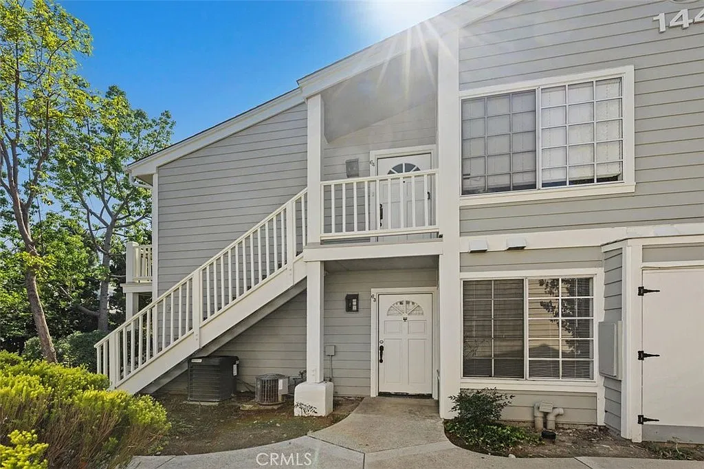 1 bed, 711 sqft, $2,490 — Photo 3