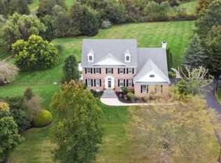 125 Heather Dr, New Hope, PA 18938