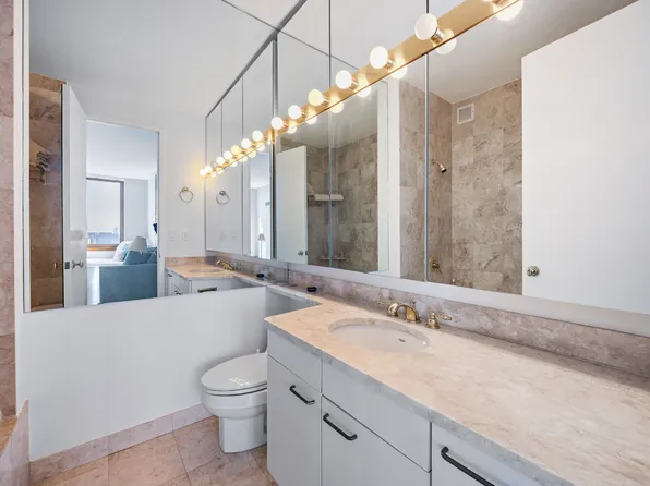 524 East 72nd Street image 15 of 20