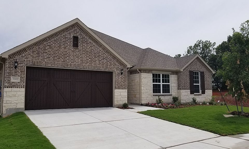 1st image of 2202 Mountain Creek Ct