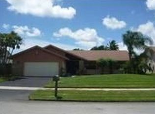 7030 NW 47th Pl, Lauderhill, FL 33319