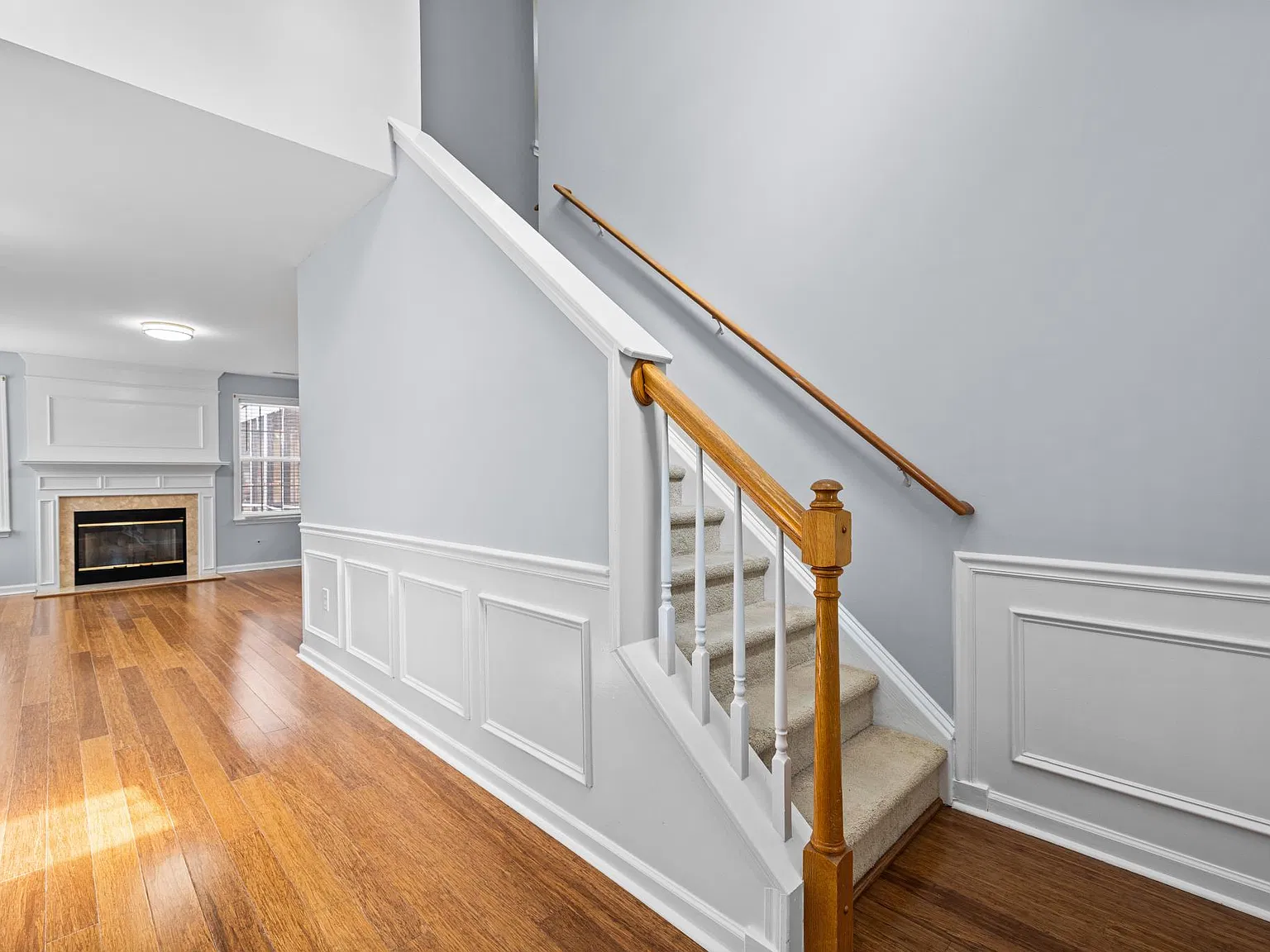 4 bed, 2.5 bath, 2035 sqft, $2,295 — Photo 3