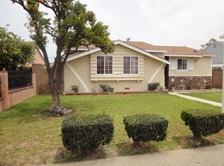 1605 W McFadden Ave, Santa Ana, CA 92704