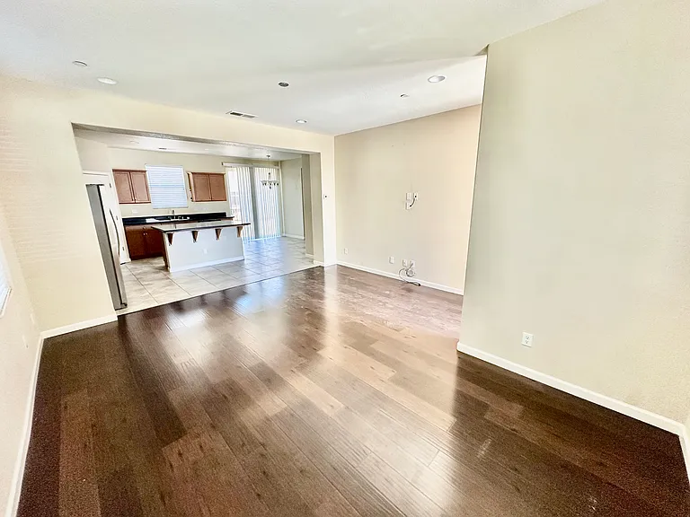 7352 E Robinson Ave — Photo 6