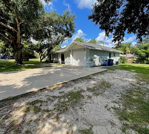 4th image of 108 Summerhill Ct