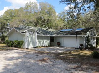 7055 SE 180th Avenue Rd, Ocklawaha, FL 32179