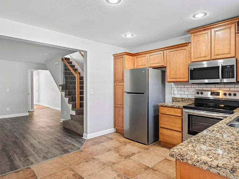 Arbor Mist Townhomes — Photo 18