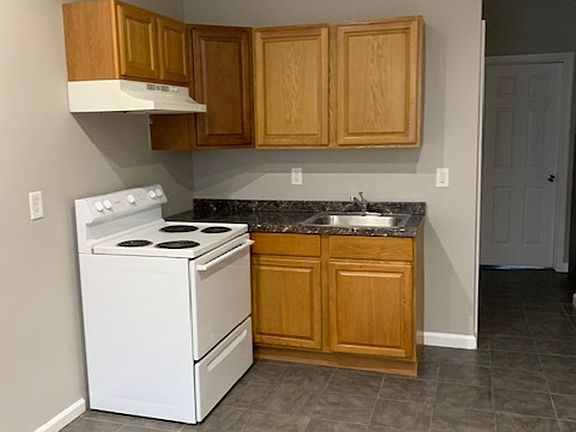 4th image of 2065 E Pacific St 2nd-fl 1