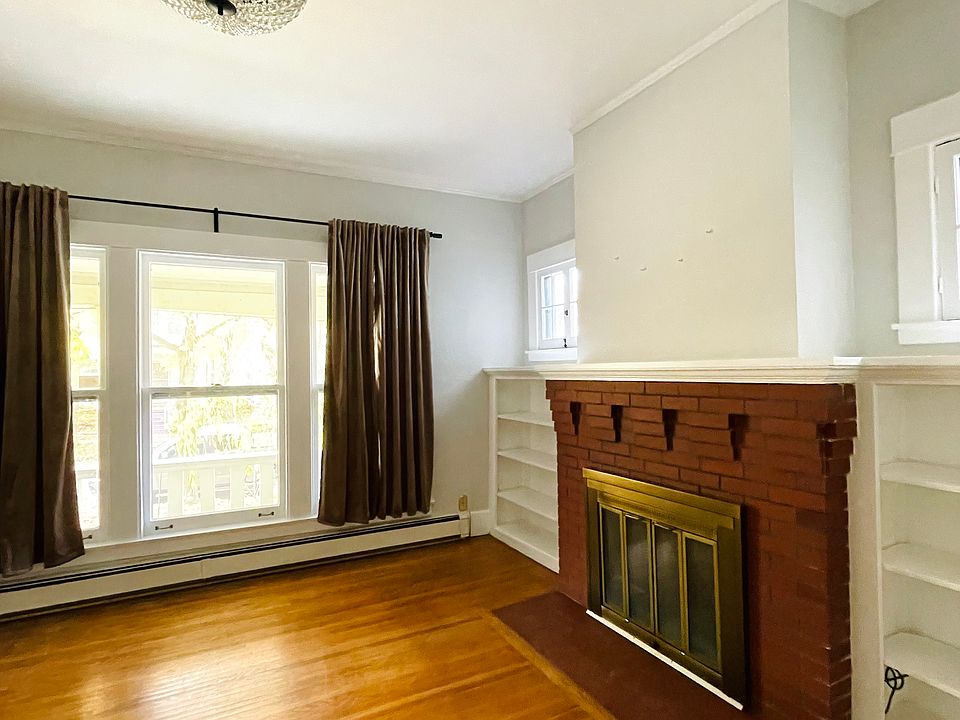 Living room.