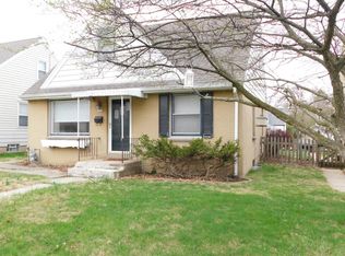 8951 W Lisbon Ave, Milwaukee, WI 53222