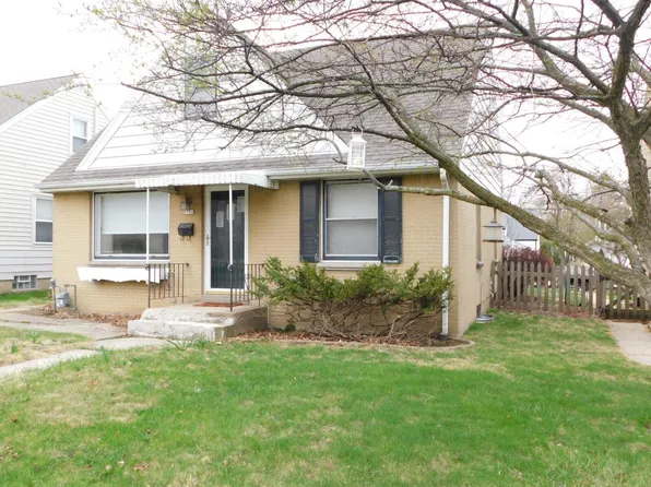 8951 West Lisbon AVENUE, Milwaukee, WI 53222