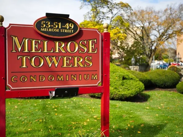 53 Melrose St APT 2A, Melrose, MA 02176