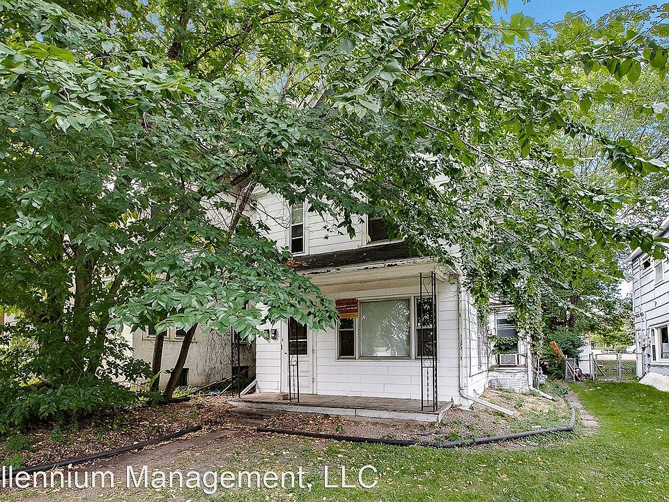 1st image of 622 Erie St SE #1AND2