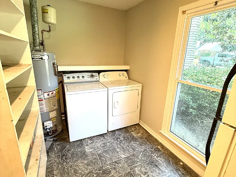 6605 Chimney Top Dr S — Photo 13