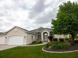 1438 Jonagold Dr, Richland, WA 99352