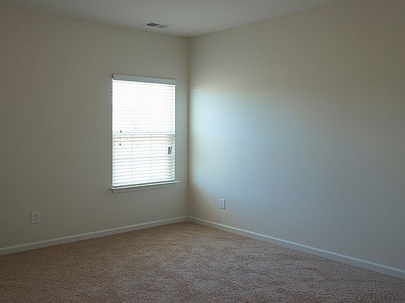 3rd image of 2066 Pomerol Dr