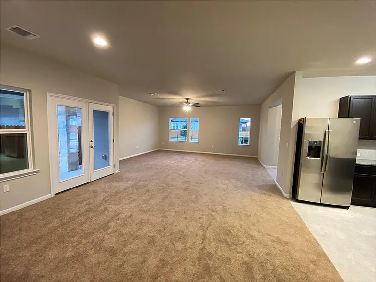 8409 Looksee Ln — Photo 16